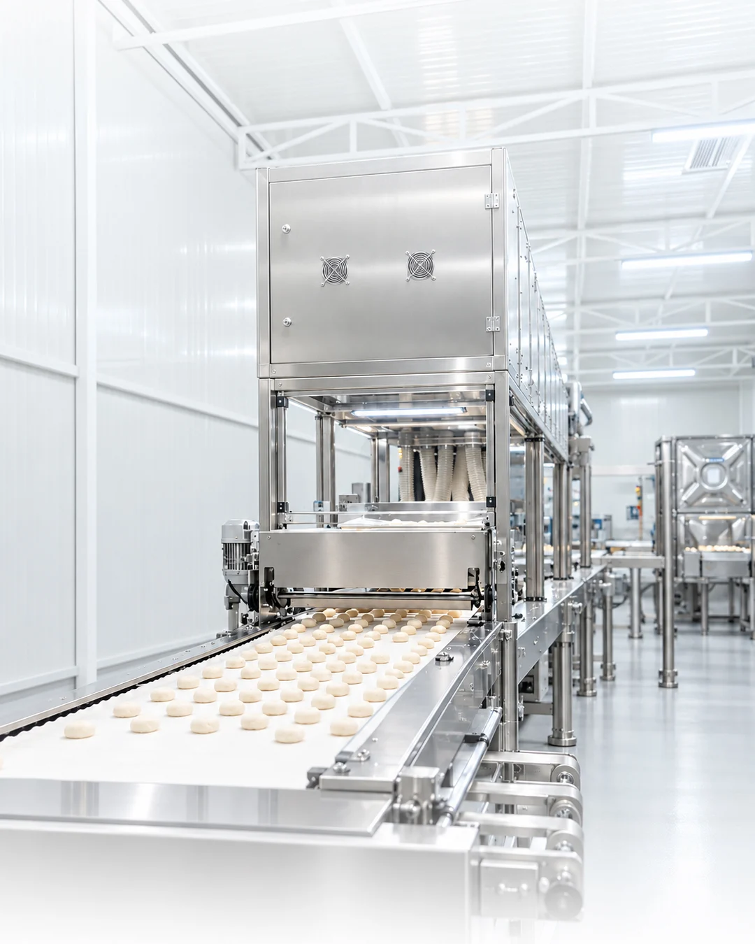 Makam modern üretim hattı — konveyörde ekmek paketleme ve hijyenik fabrika